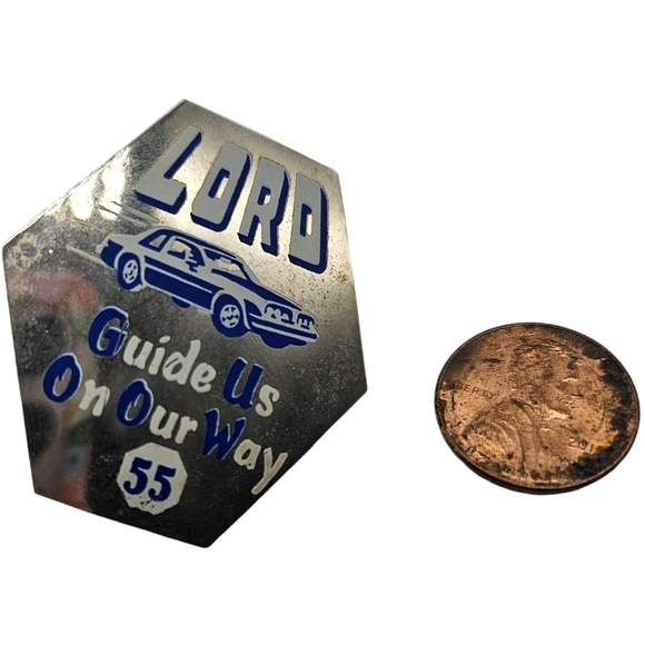 Vintage Hexagonal Shaped Car Tie Tack - Picture 4 of 4